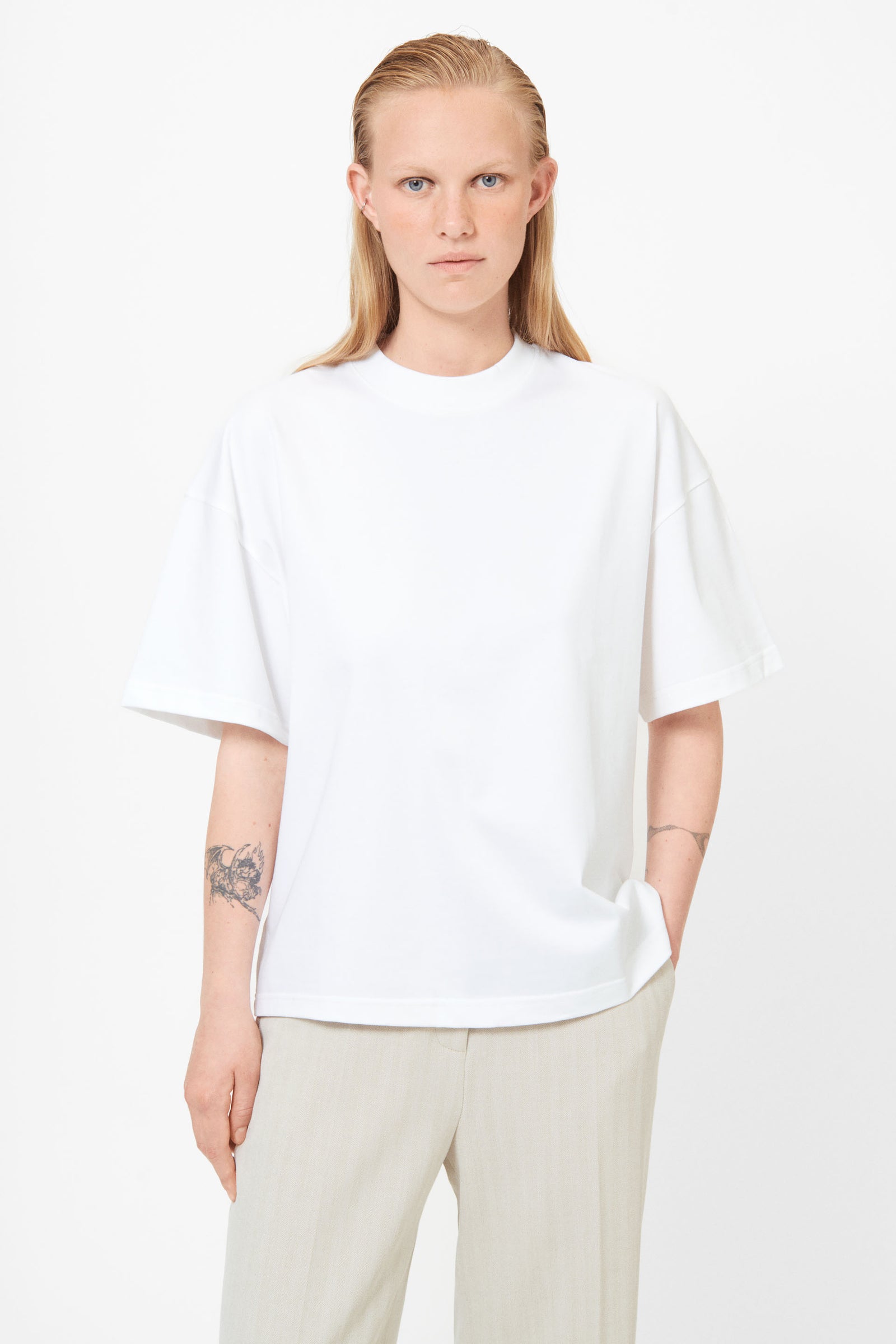 Aria T-Shirt, Pink Logo