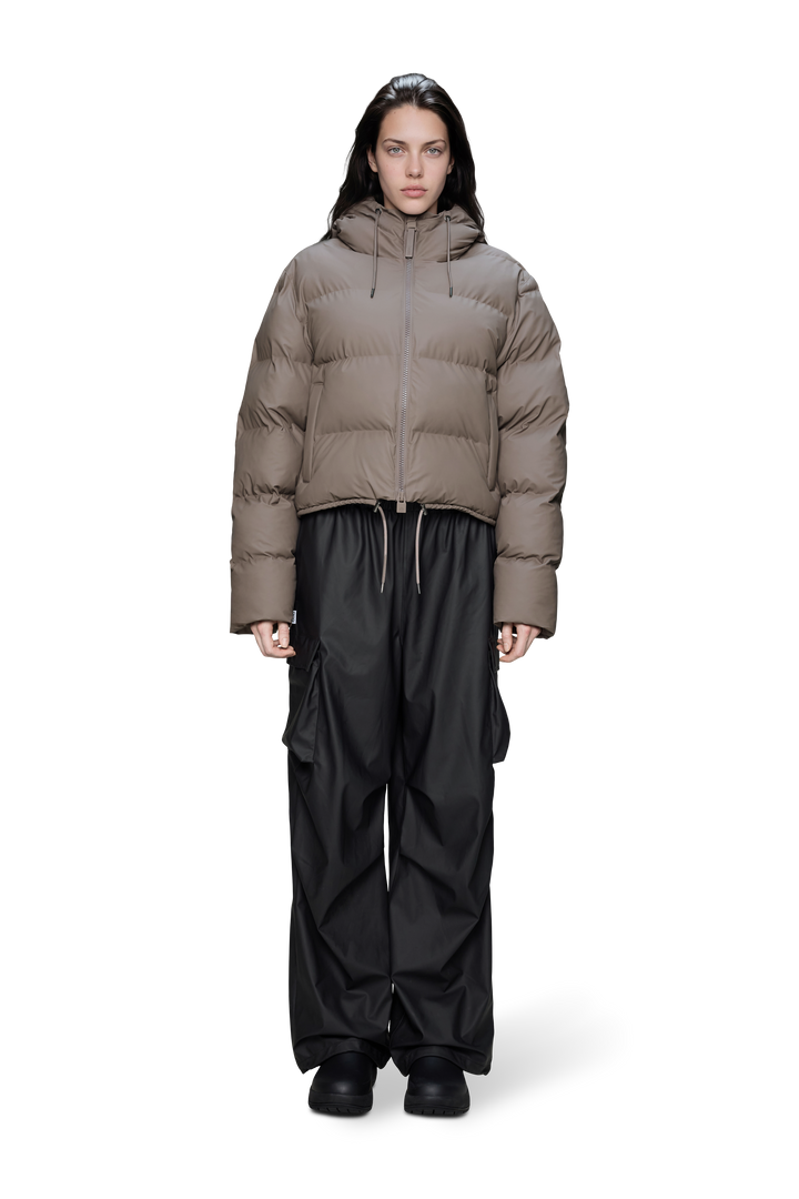 Alta Short Puffer Jacket - Cinder