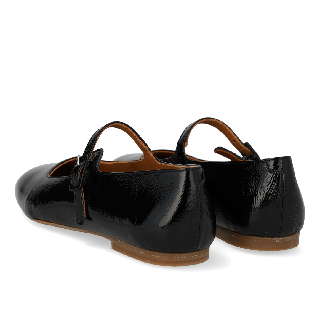 Ballerina buckle with