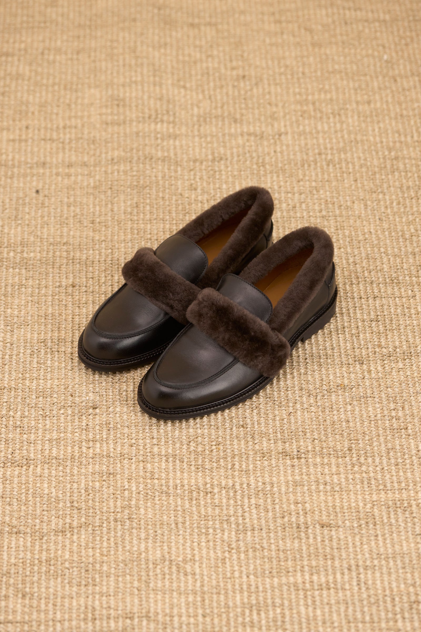 Loafer With Fur detail
