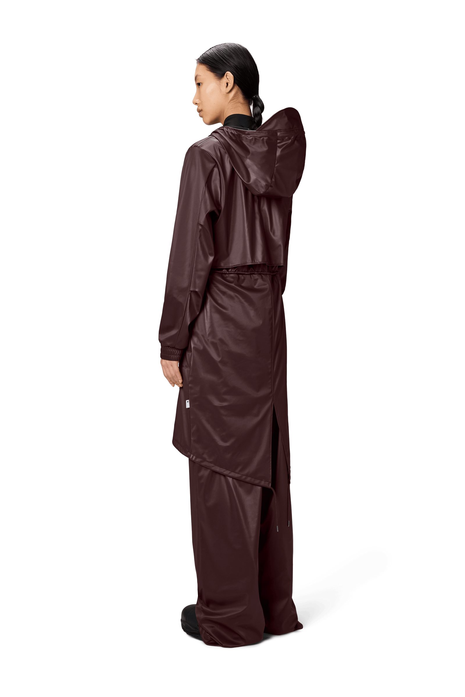 String W Parka, Depth