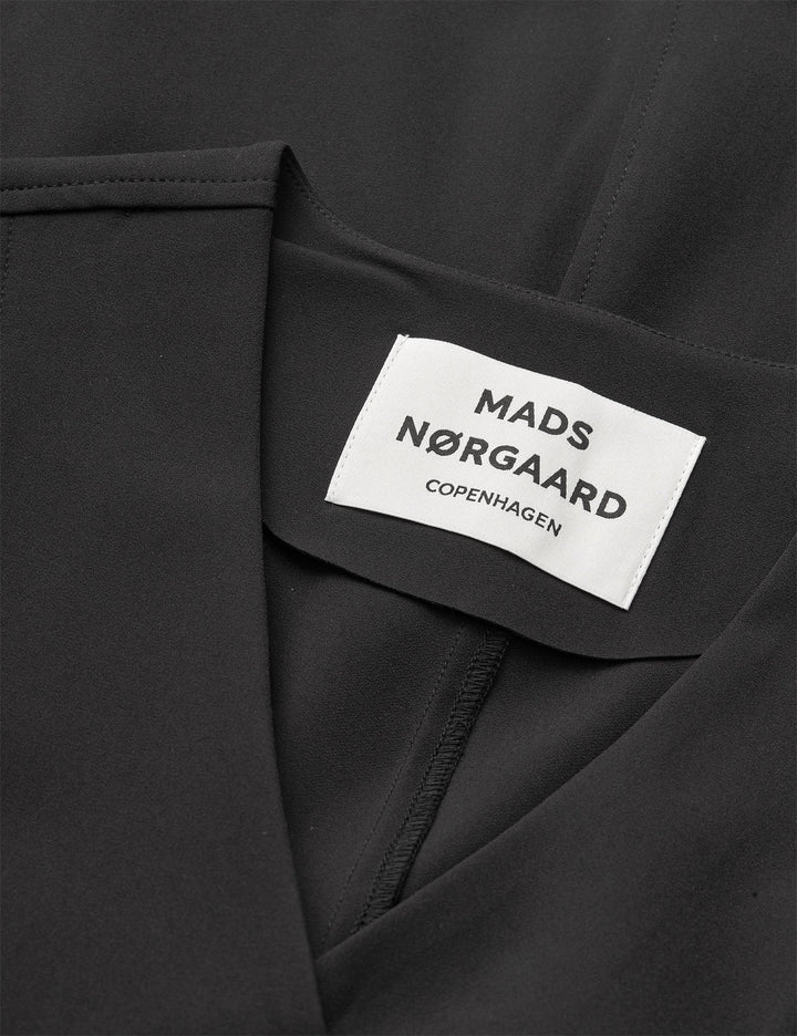Stretchy Nylon Sara Jacket - Black