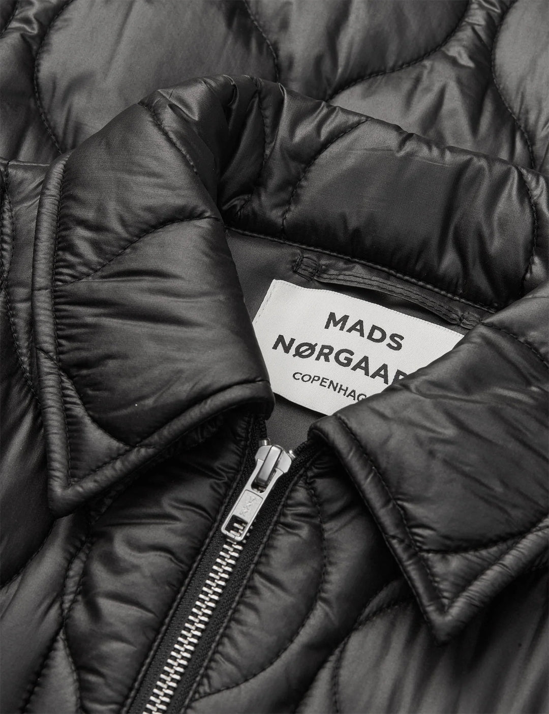 Shiny Ripstop Flora Jacket - Black