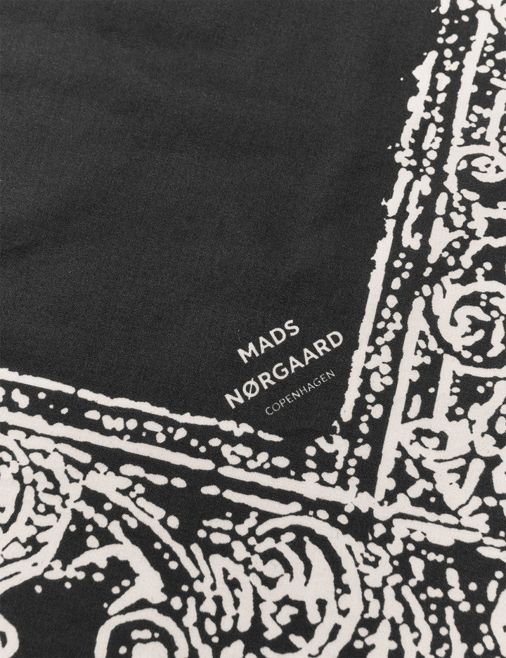 Soft Cotton Scarf - Frame Black