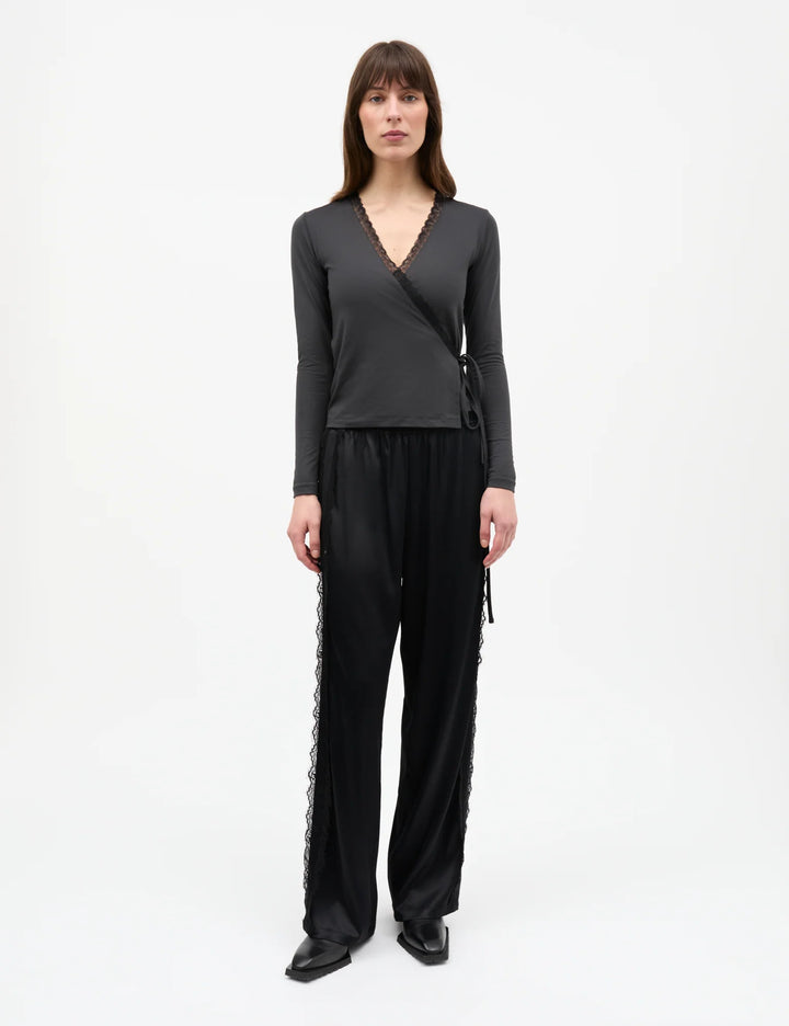 Wrap Susi Top - Black