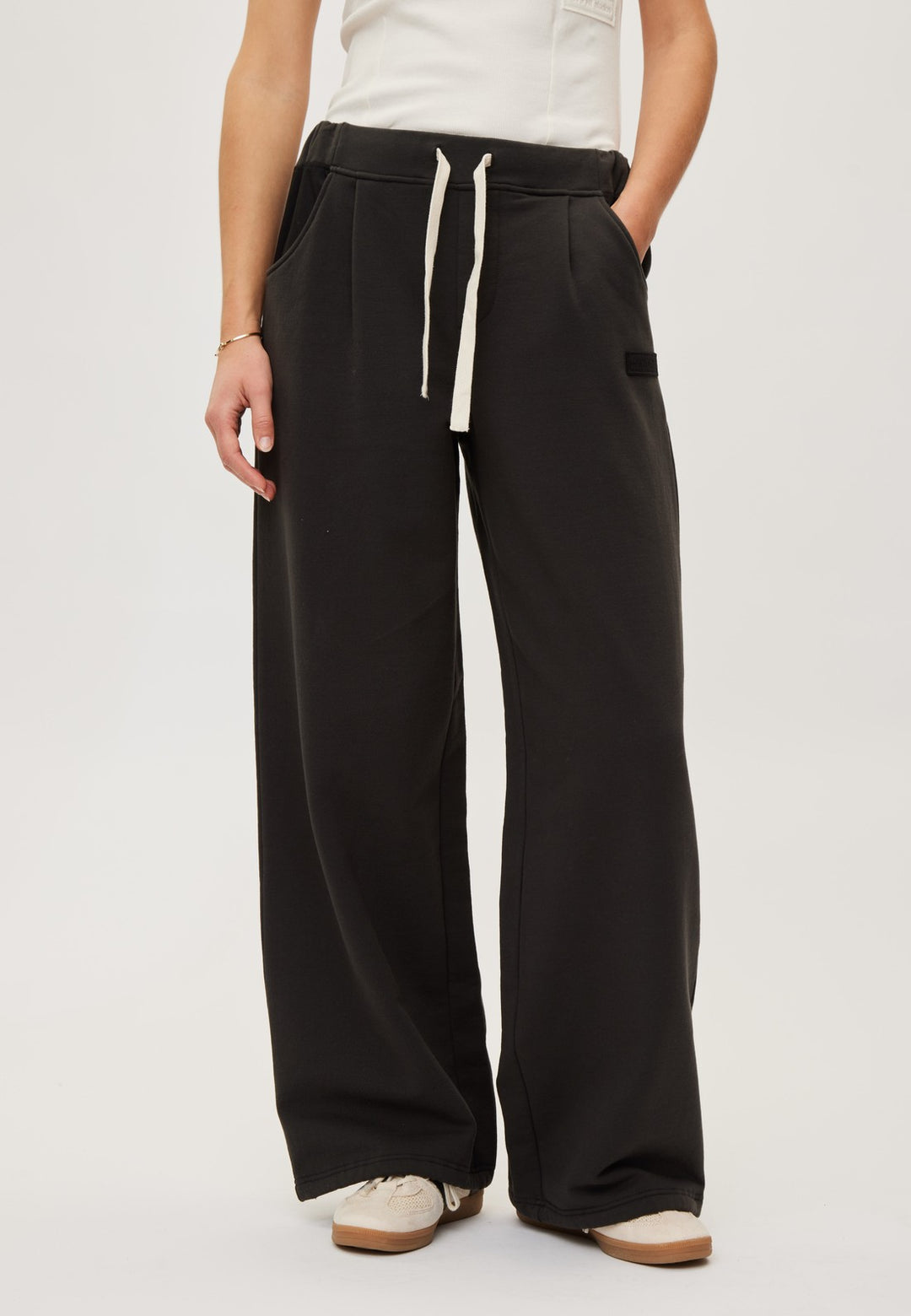 Sweat Casual Trousers One - Almost Black