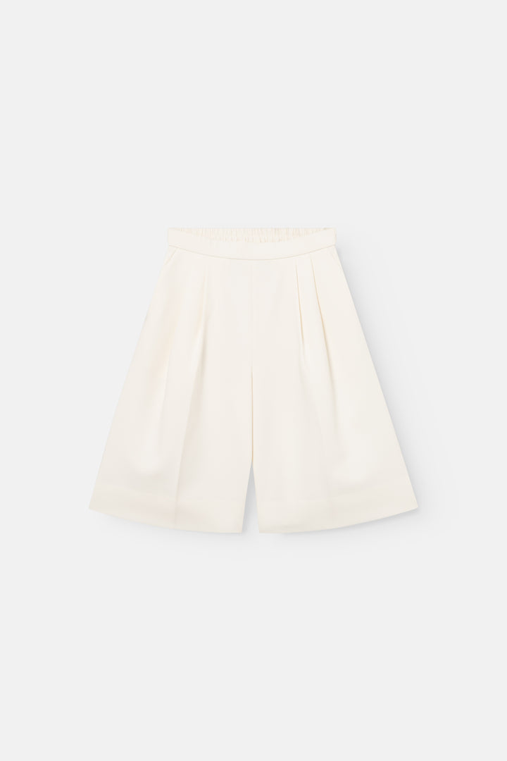 Lainey Shorts, Egret