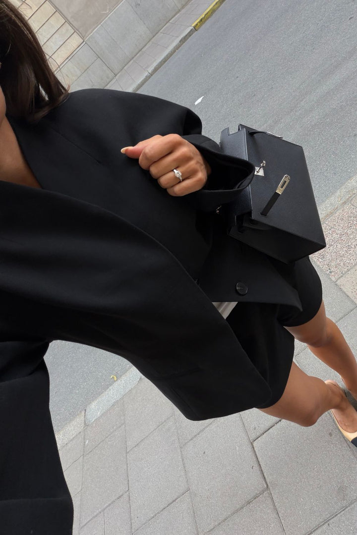 Livia Shorts - Black