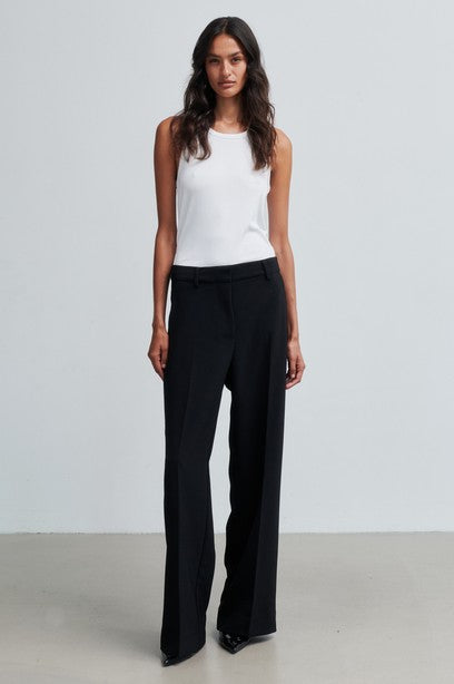 Fique Straight leg Trousers