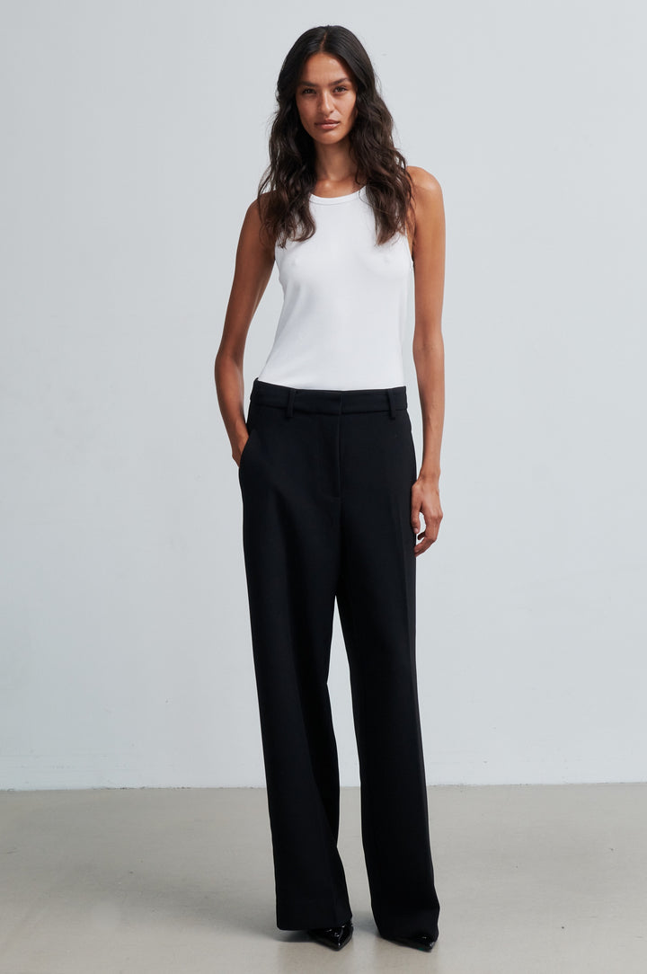 Fique Straight leg Trousers