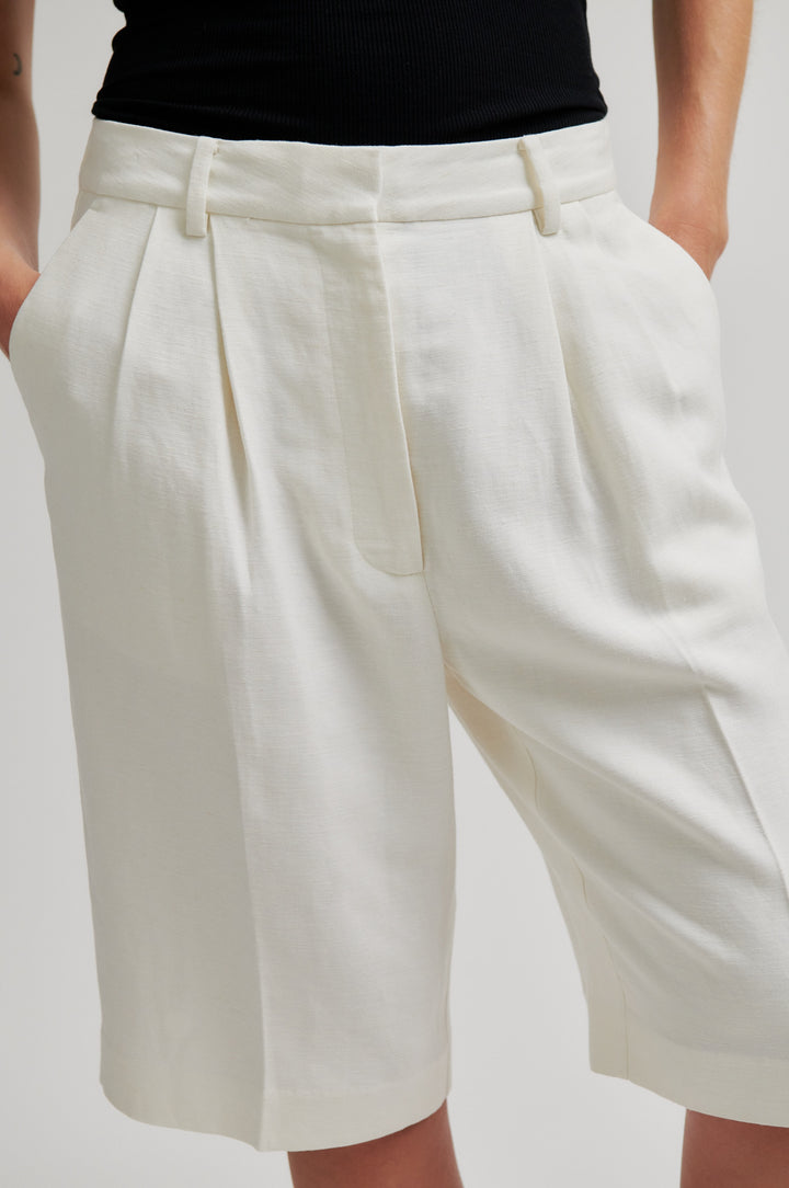 Lino Shorts