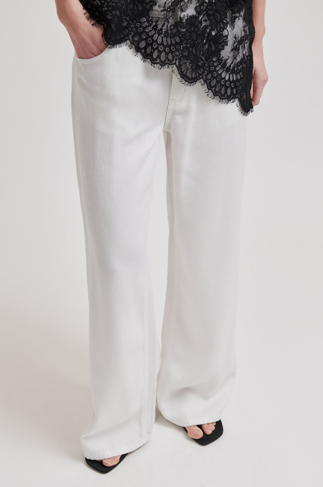 Irvine Denim Jeans, White
