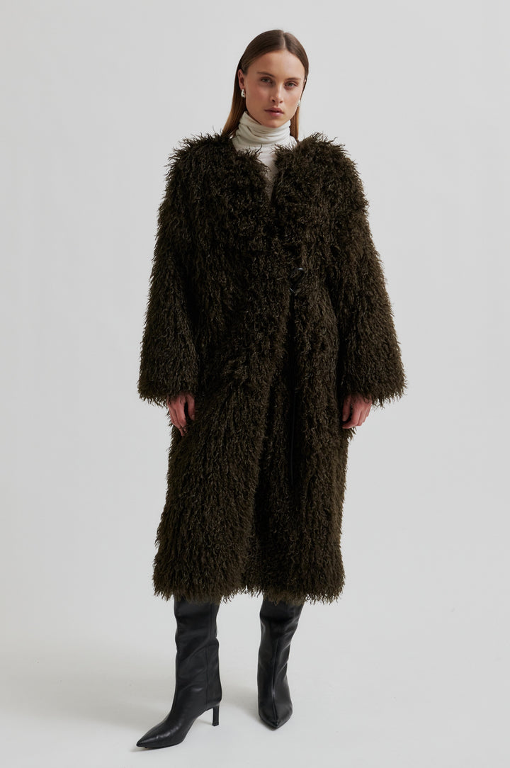 Ophie Coat, Delicioso