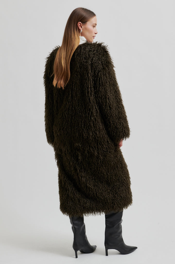 Ophie Coat, Delicioso