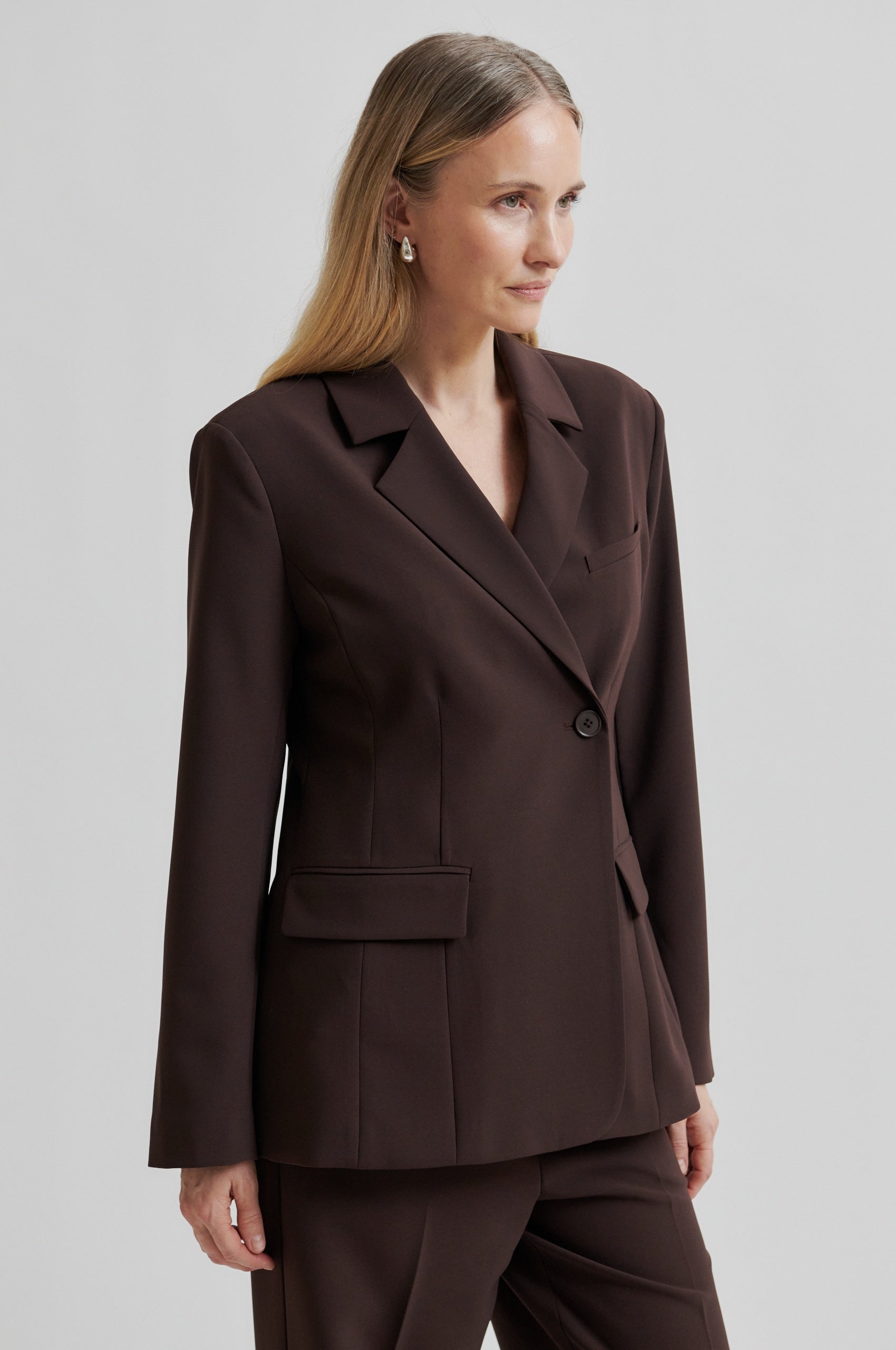 Fique Fitted Blazer, Chocolate Plum