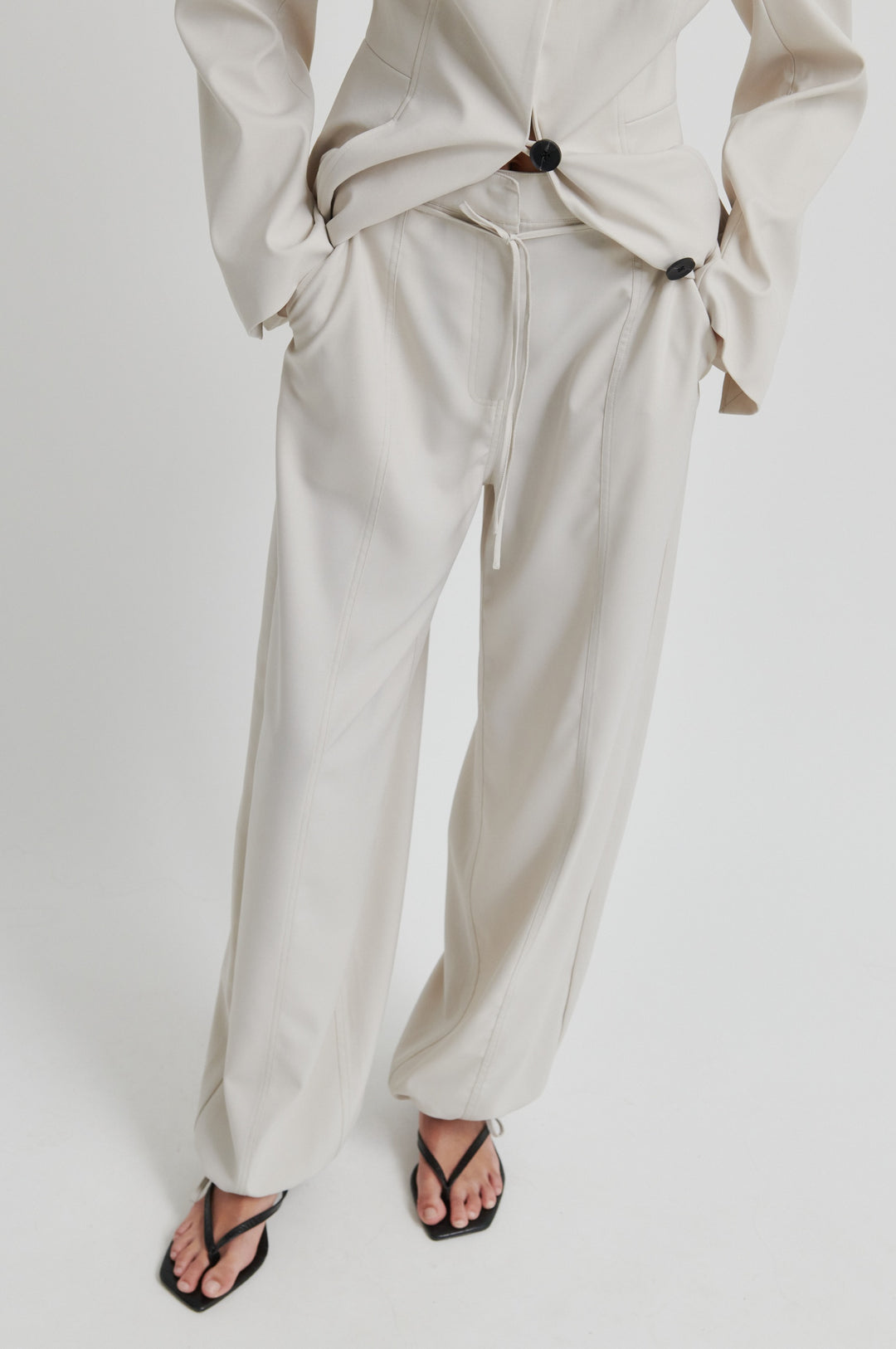 Amaze Cargo Trousers, Soft Beige