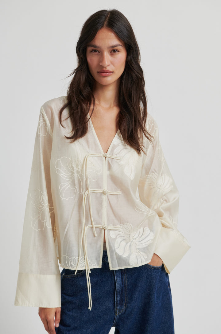 Vira Shirt, Soft Beige