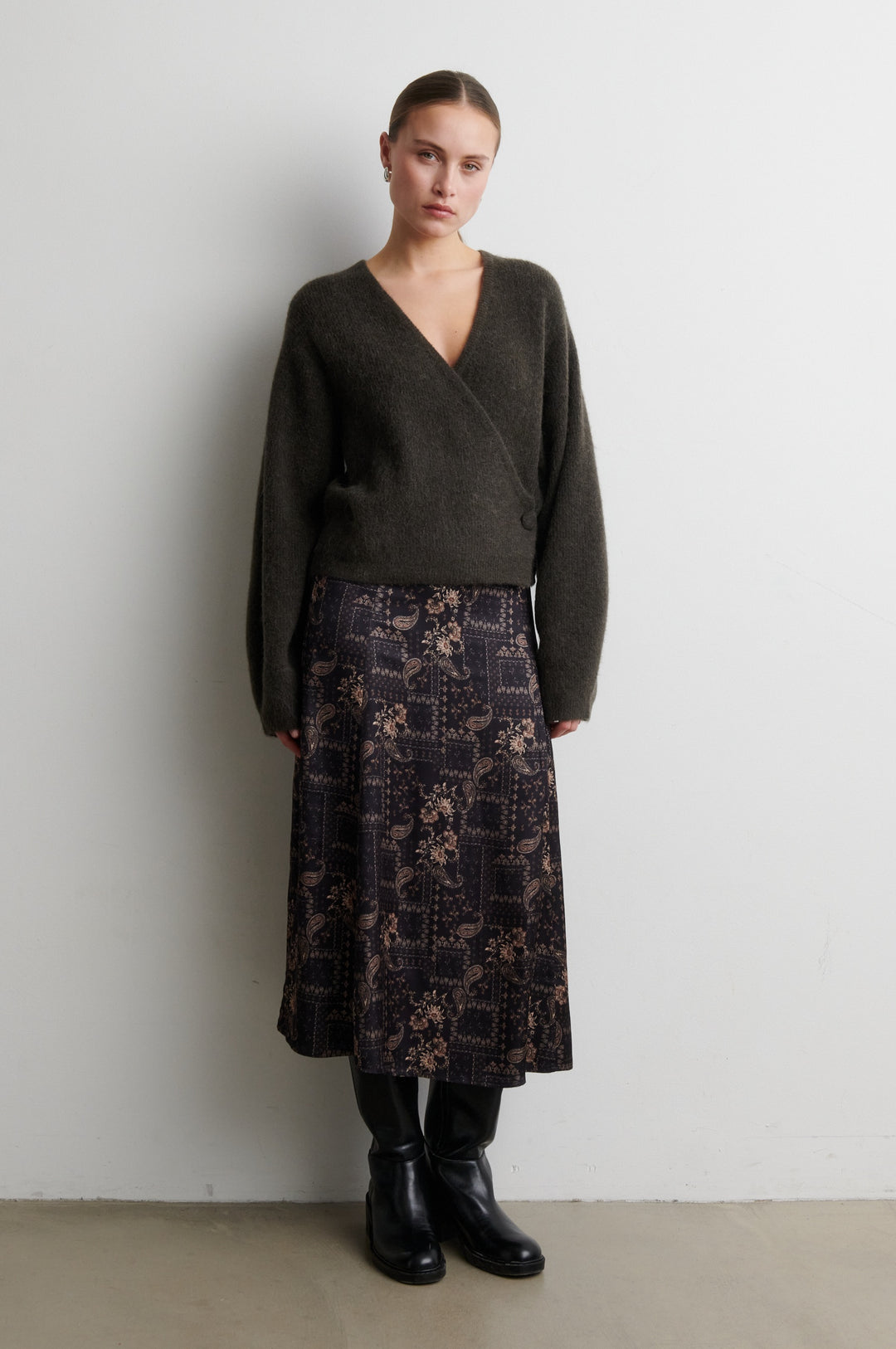 Gabby Wrap Knit - Black Olive