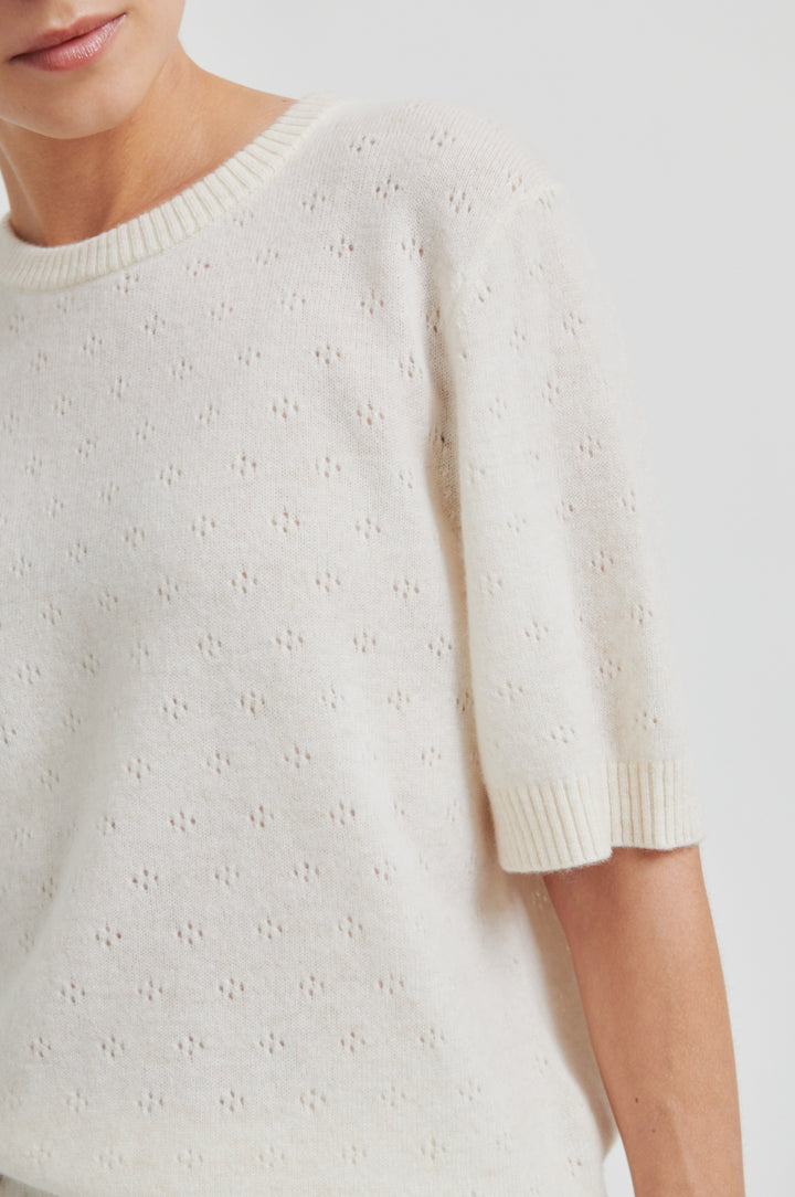 Amala Knit SS O-Neck, Tofu