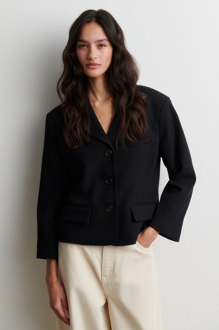 Sella Short Blazer - Black