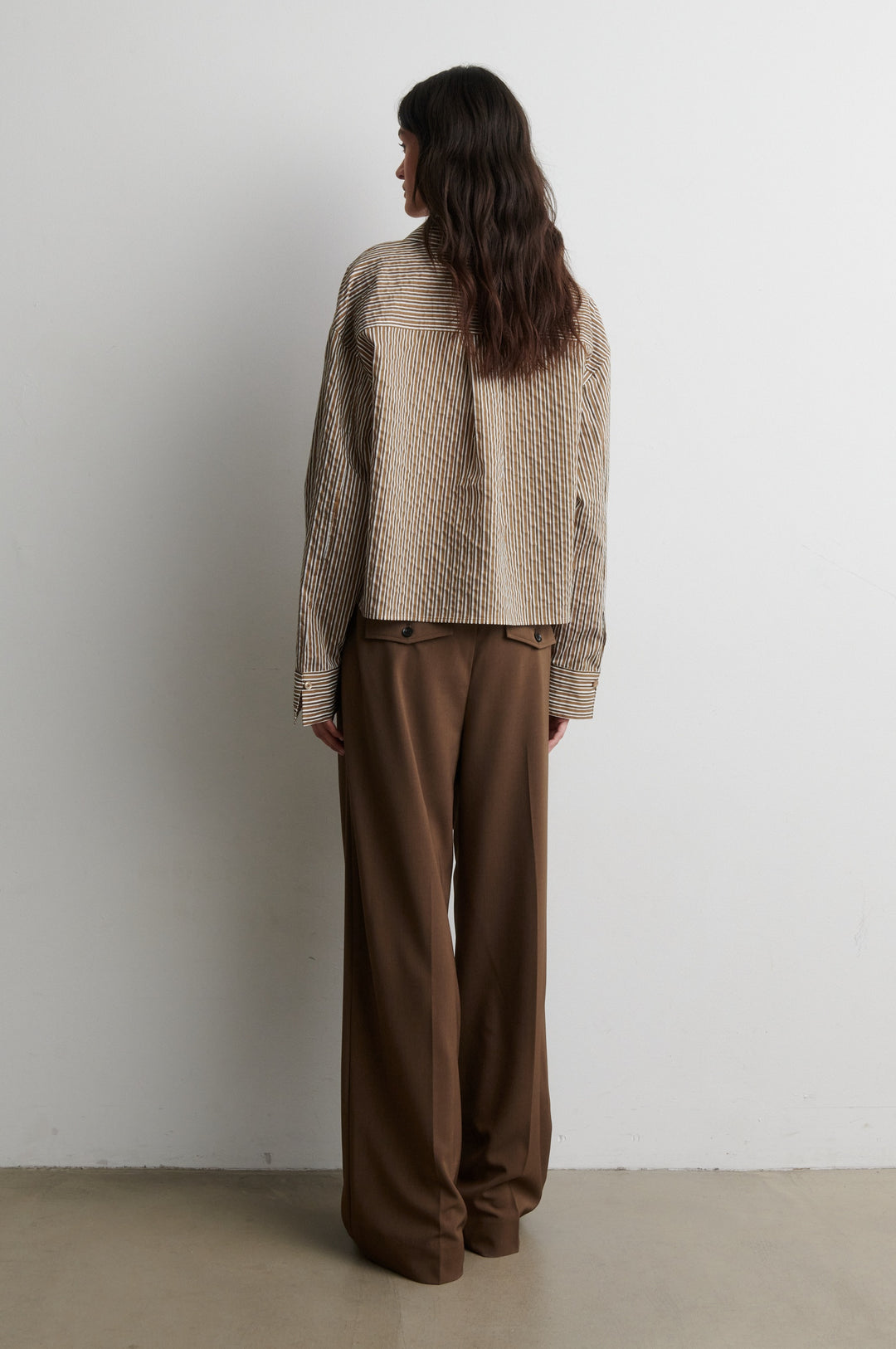 Vena Cropped Shirt - Camel
