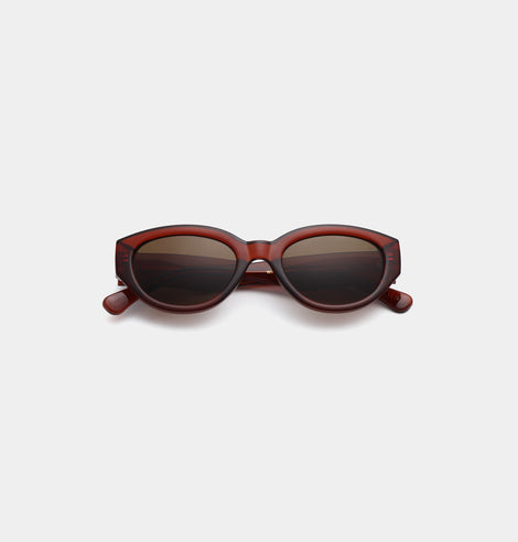 Winnie, Brown Transparent