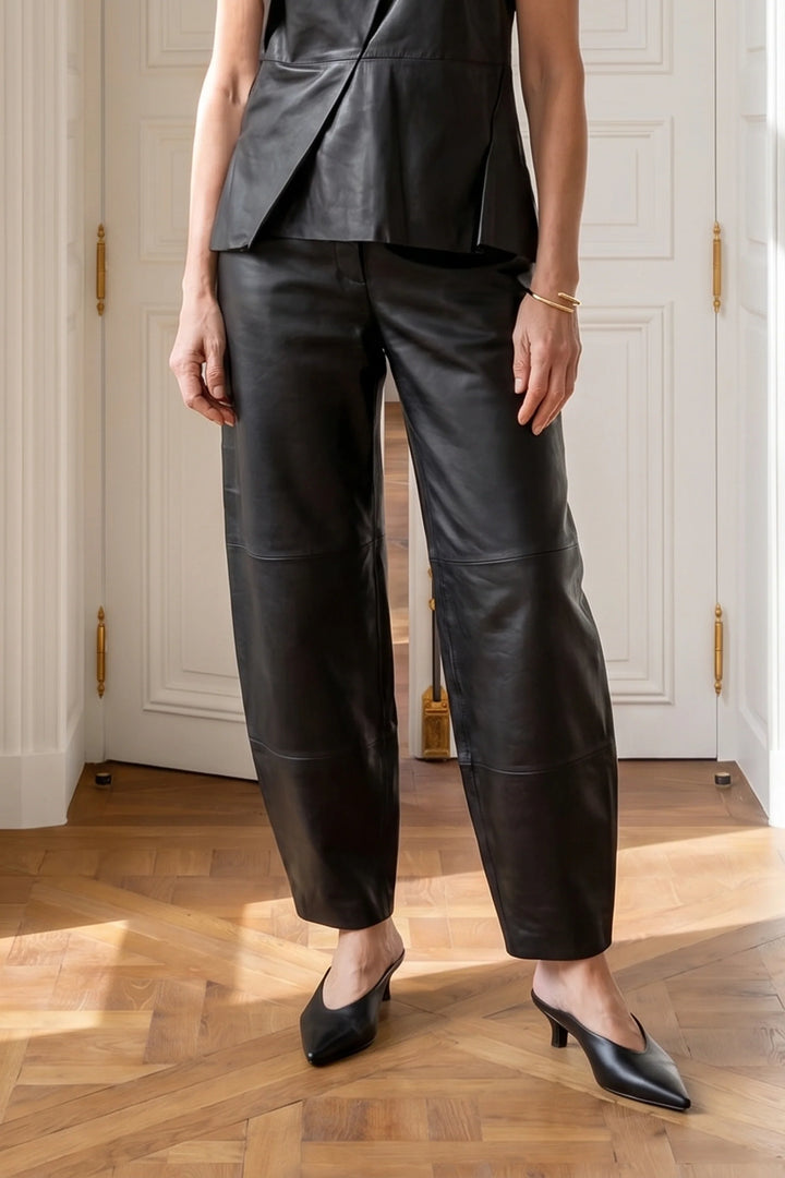 Lily Barrel Leather Pant - Black
