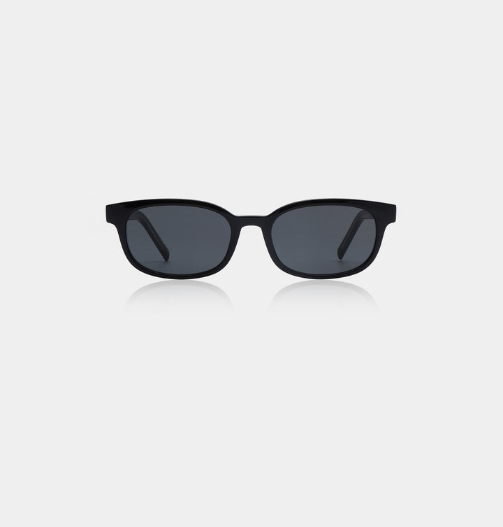 Charlie, Black