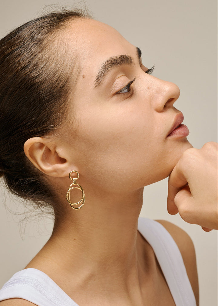Earrings, Carina