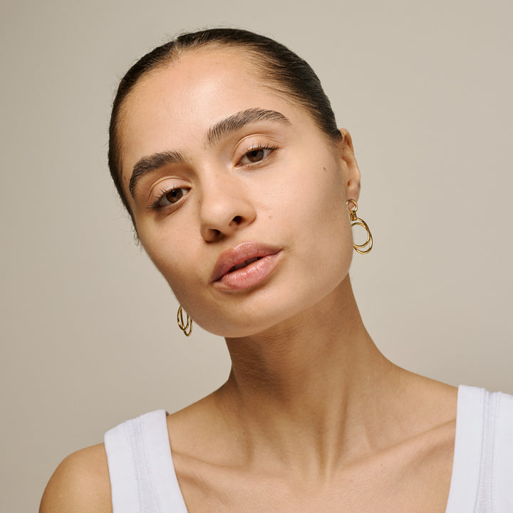 Earrings, Carina