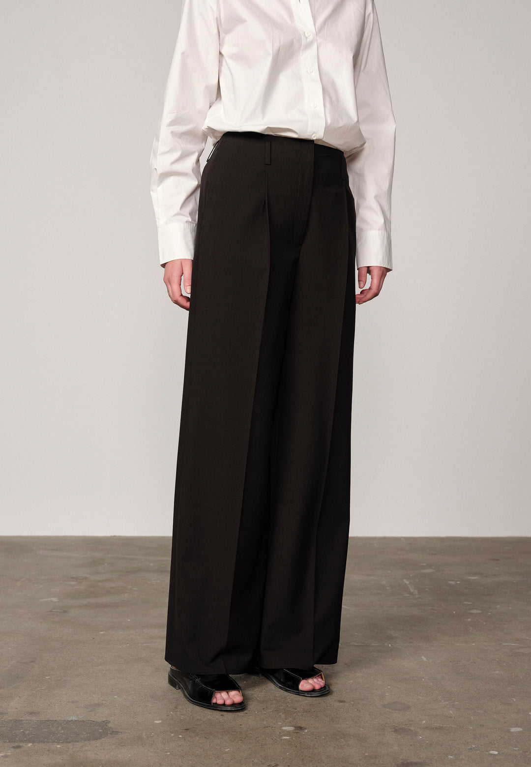 Felicia Mid Waist Pants, Black