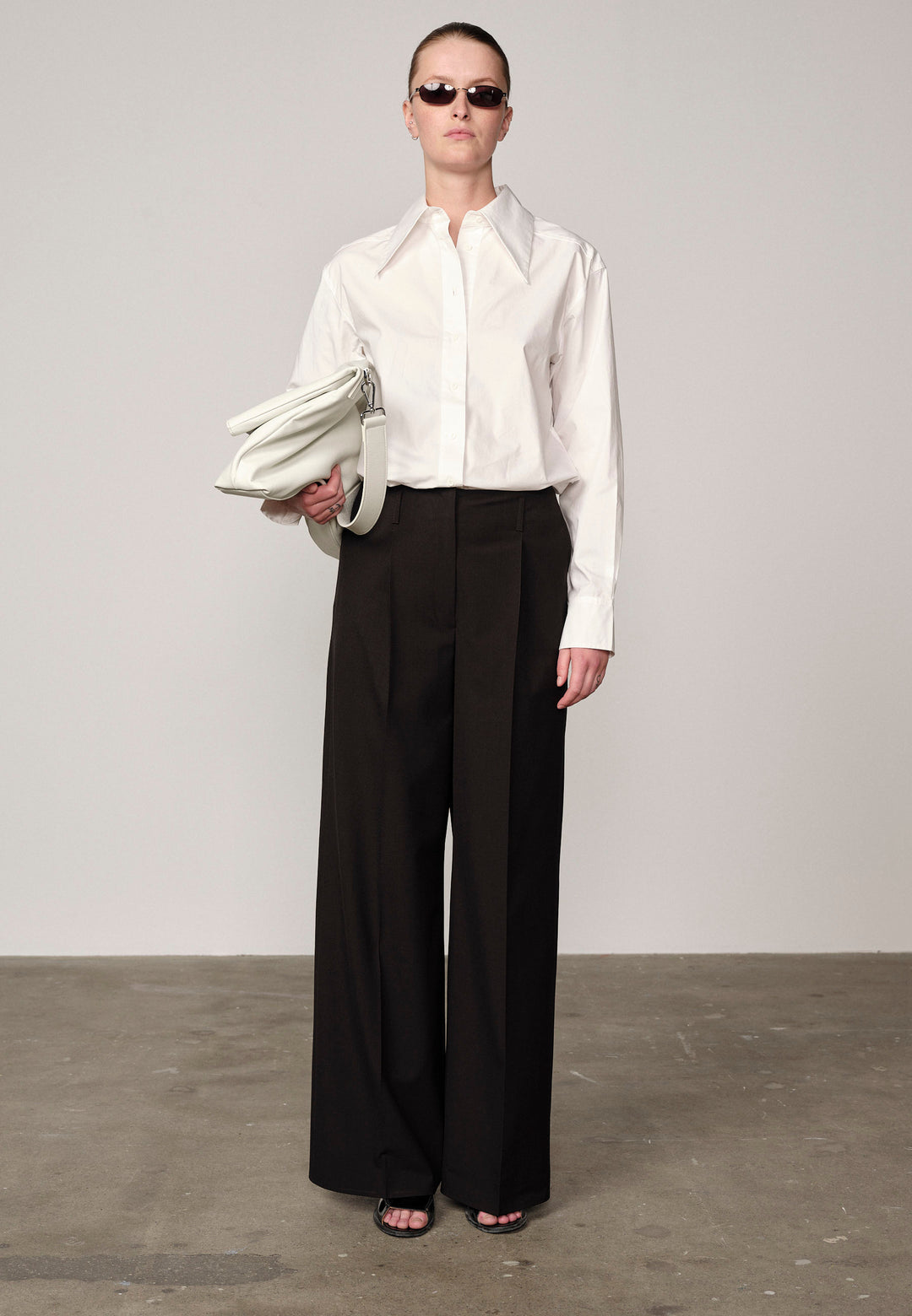 Felicia Mid Waist Pants, Black