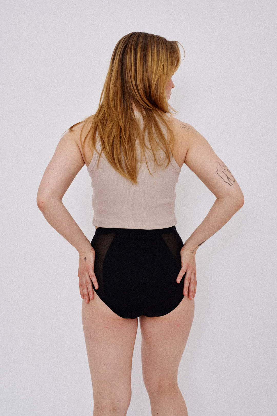 FLOW BRIEF - BLACK