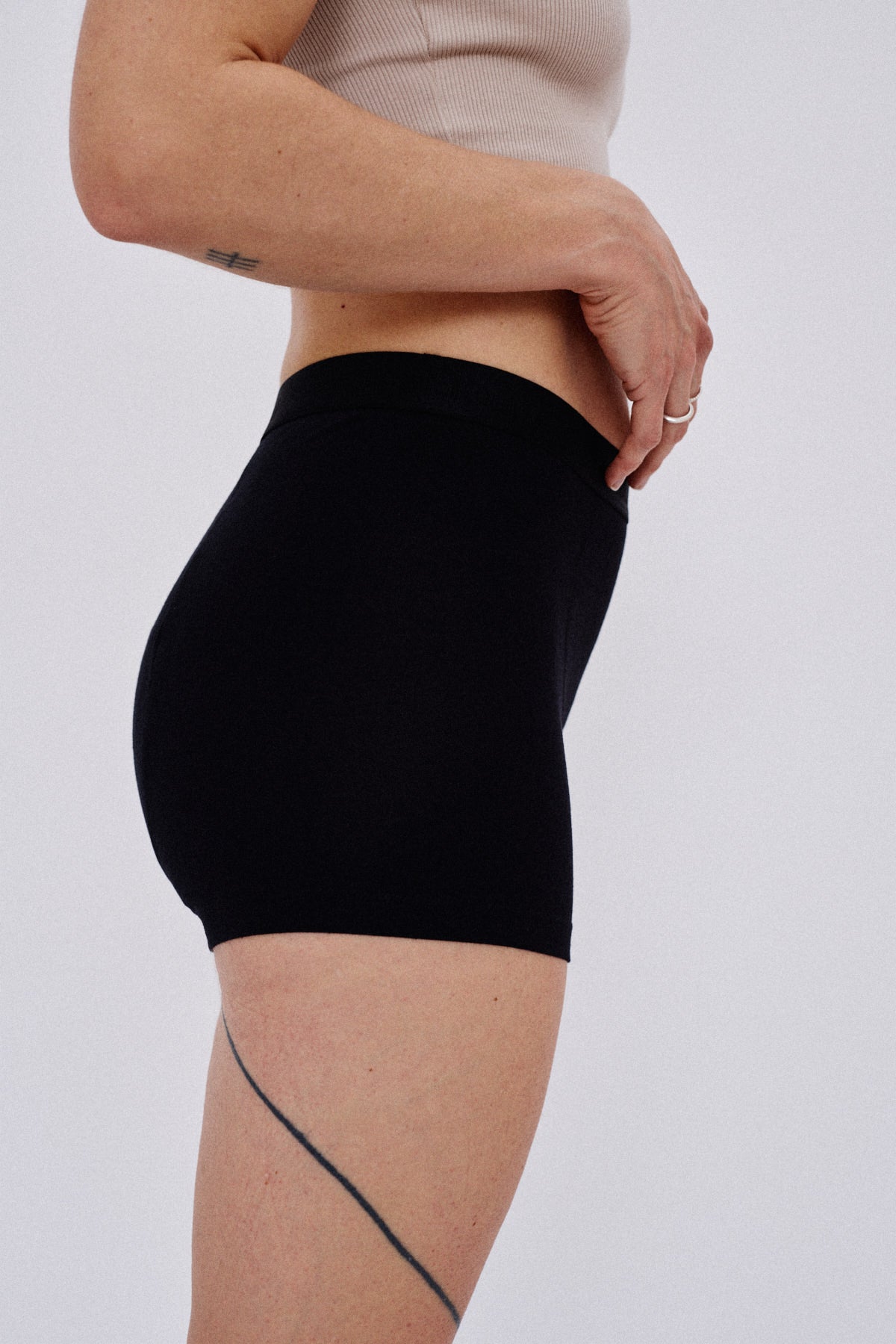 FLOW 4, Normal Waist