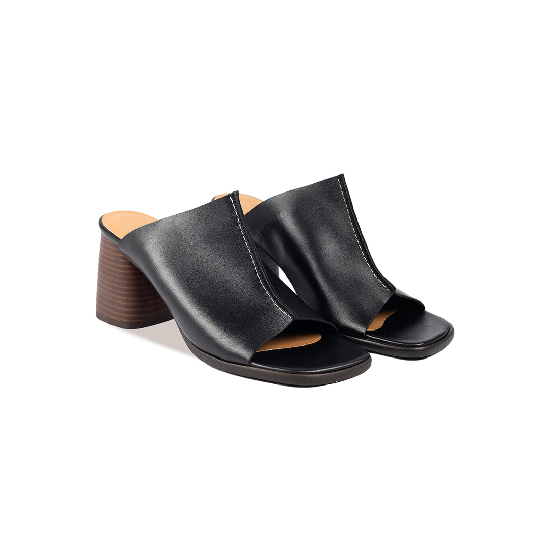 Mule with sculptural heel, Black