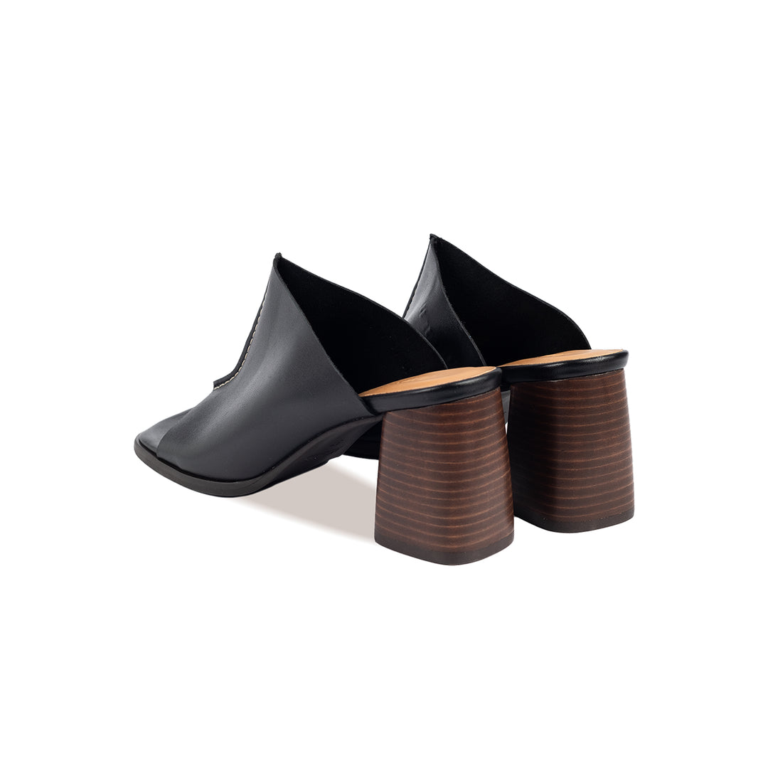 Mule with sculptural heel, Black