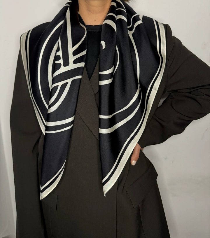 Monogram Big Scarf, Black