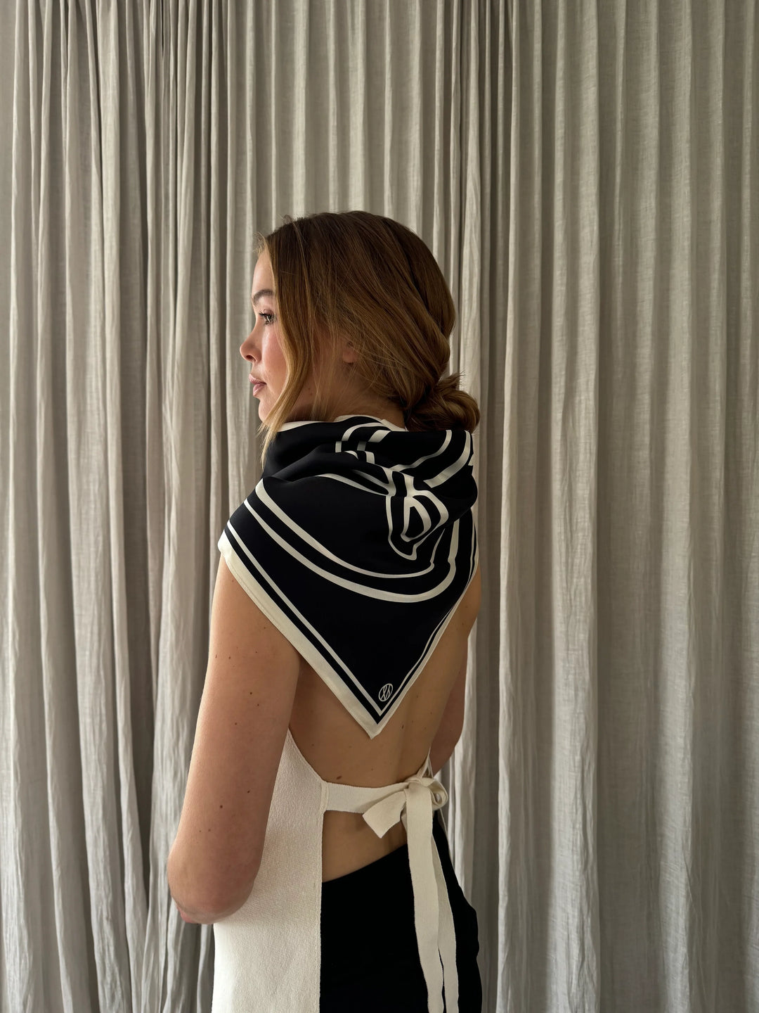 Monogram Big Scarf, Black