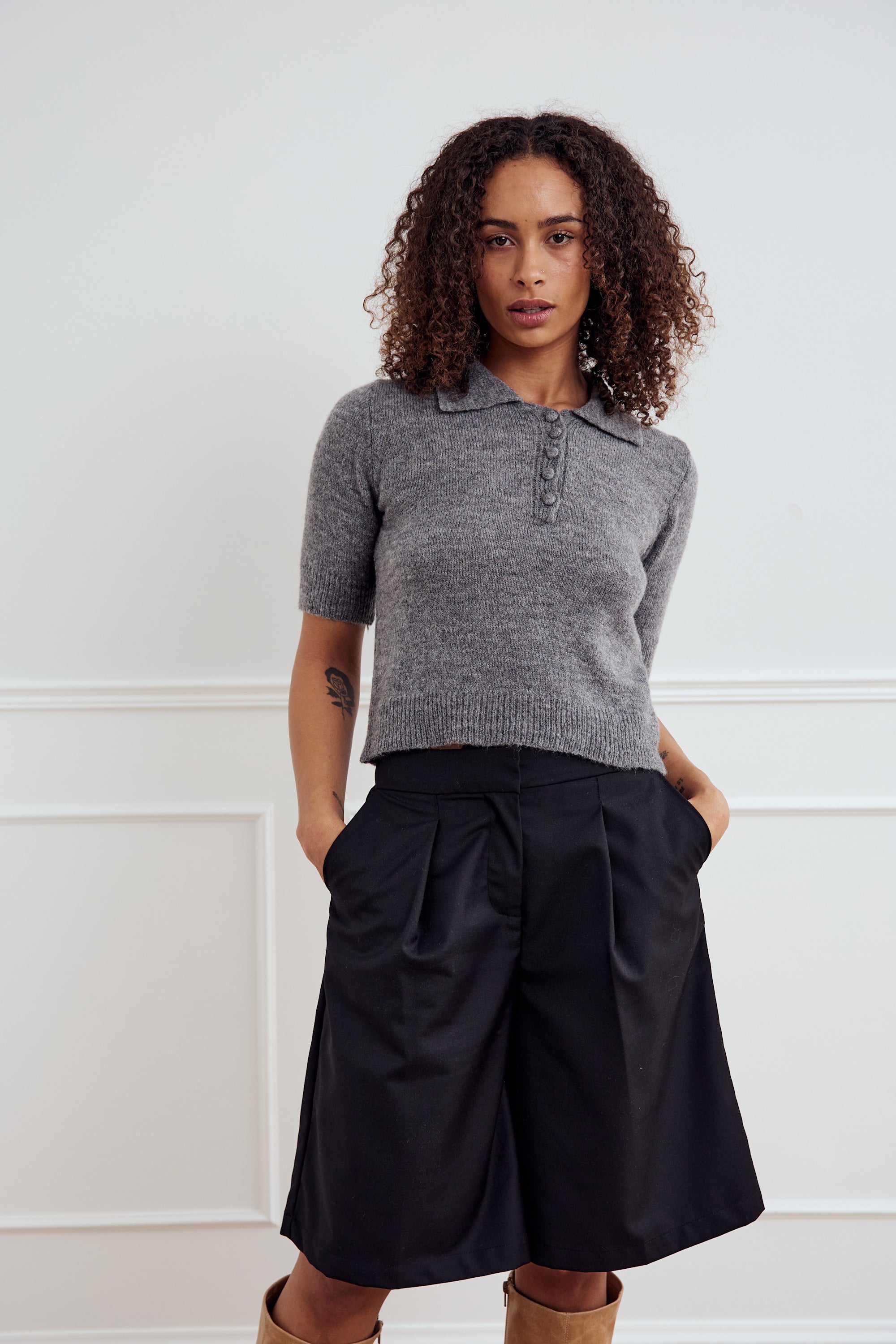Kaziana Shorts, Black