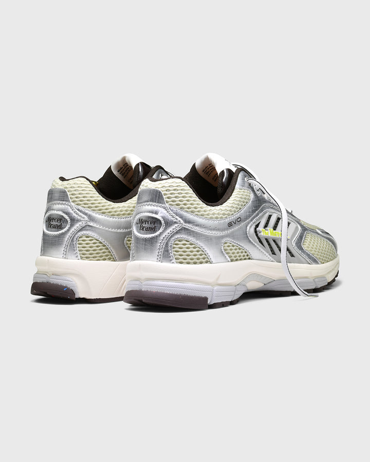The Re-Run Evo, Brown