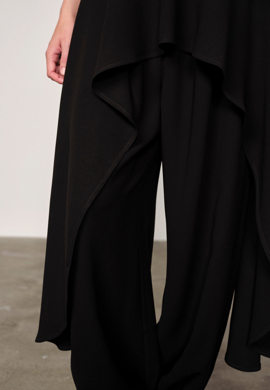 Nya Pants, Black