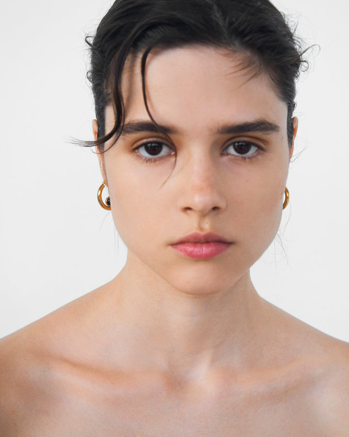 Onyx hoops, Gold