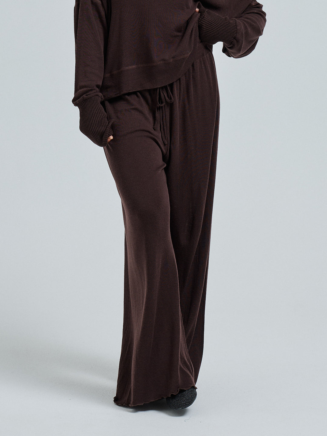 Woolen Barbera - Dark Brown