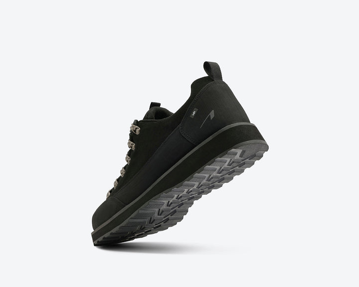 Alpine Low WR - Triple Black