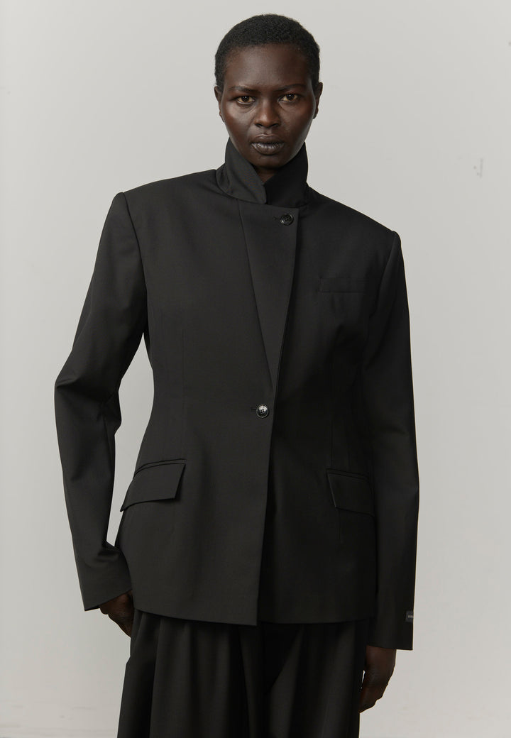 Shelia Fitted Blazer - Black