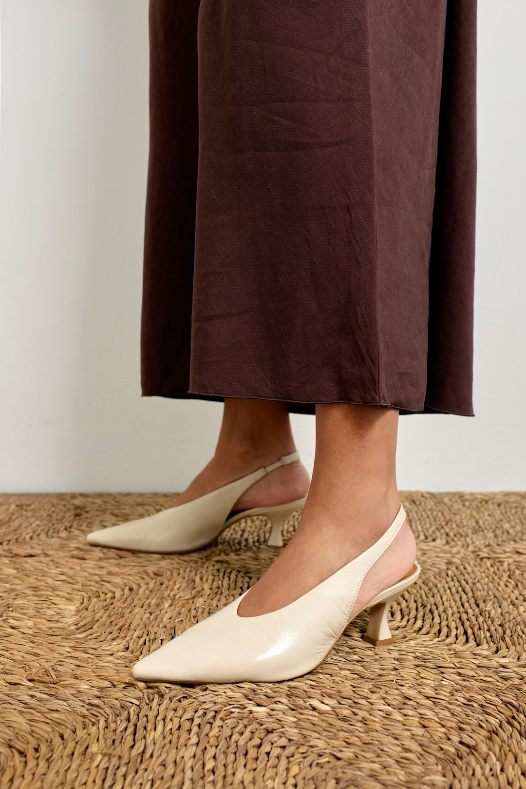Sling-back heeled sandal, Buttermilk