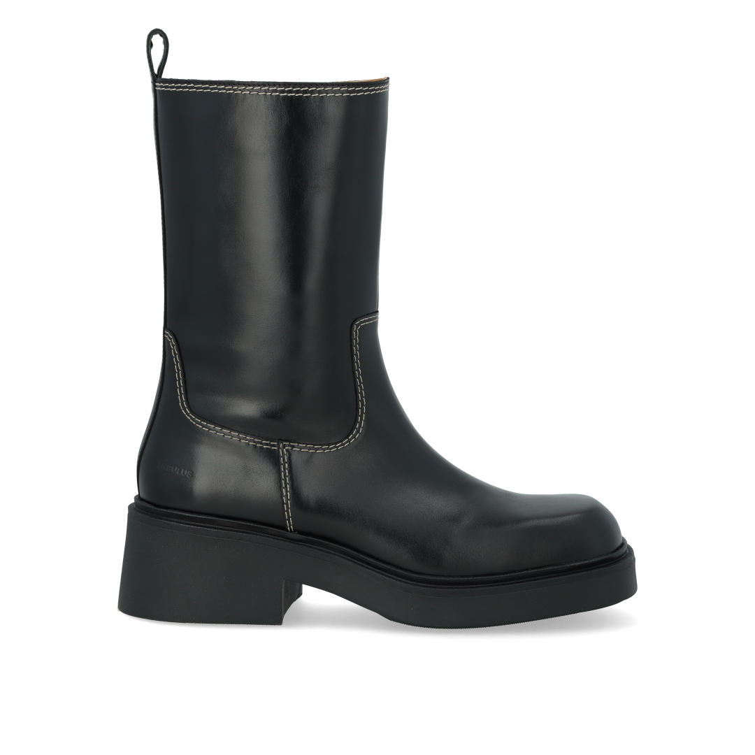 Squared Chunky Boots