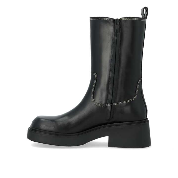 Squared Chunky Boots