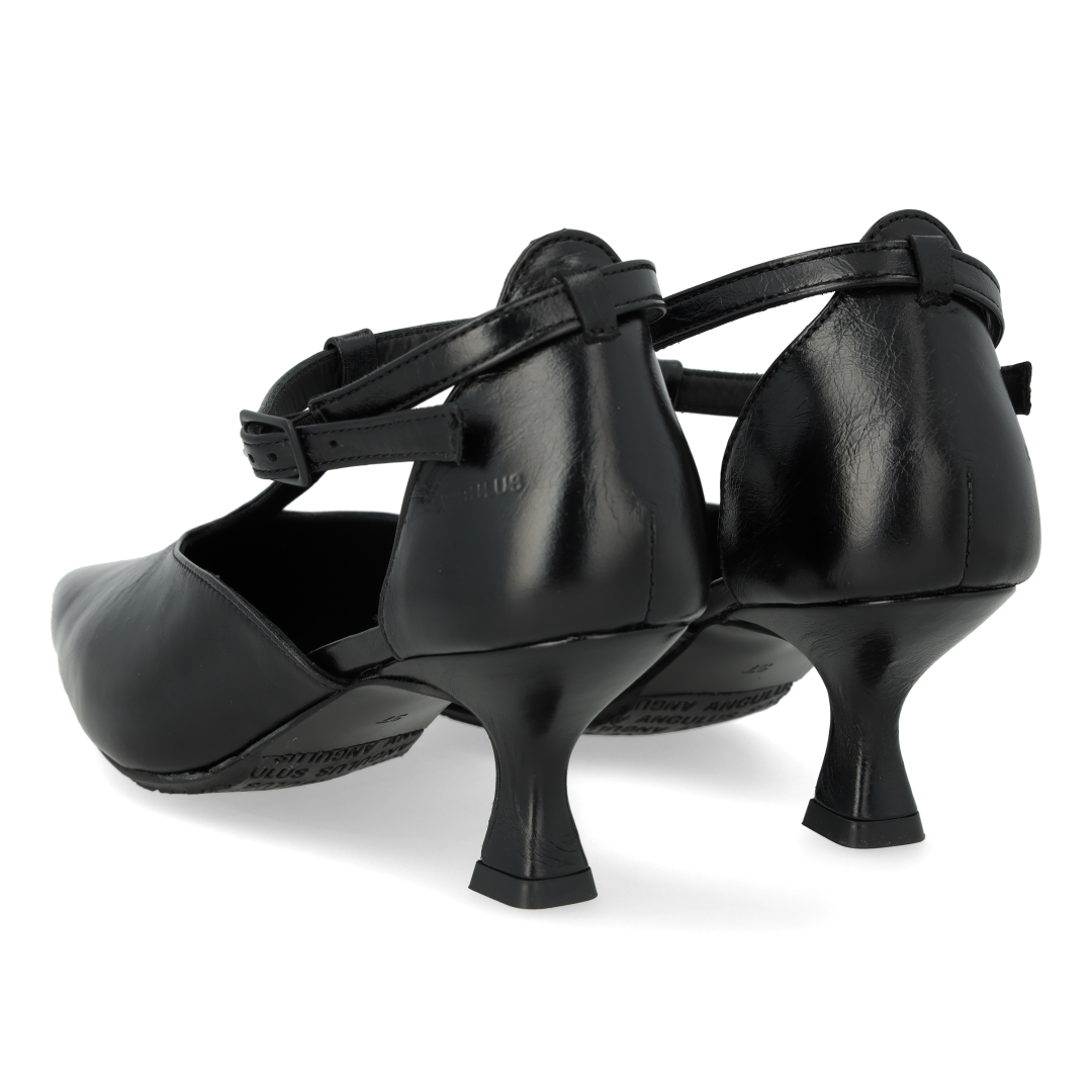 T-bar pumps - Black