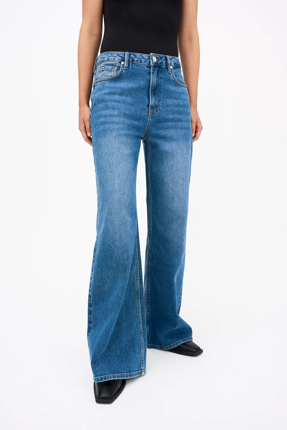 Aimee Loose Flare - Dark Iowa